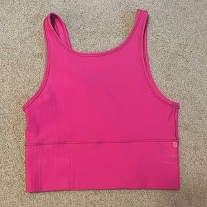 Power pivot LULULEMON sonic pink cropped top